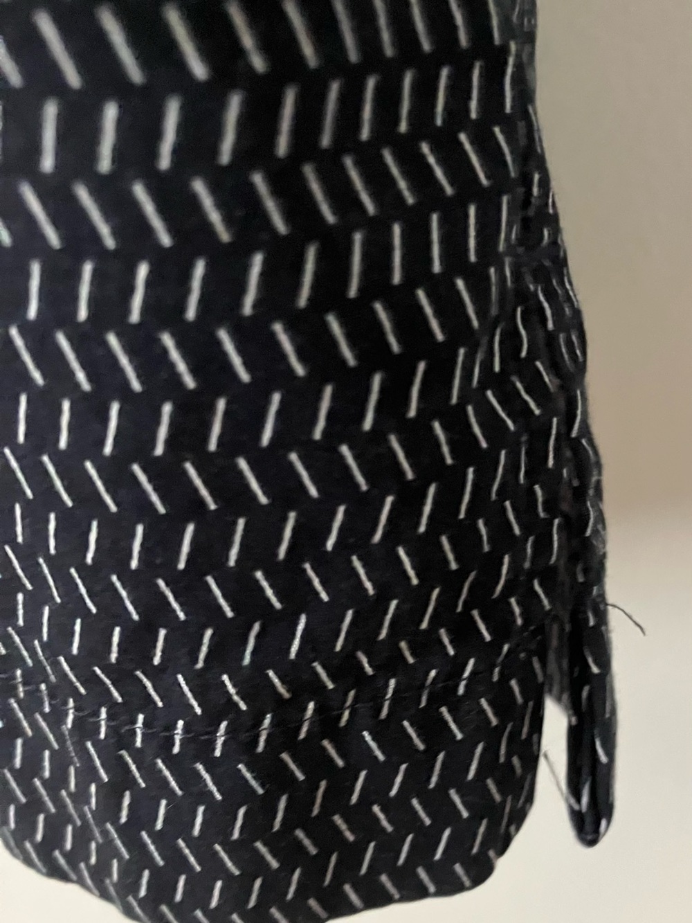 COS Black Micro-Pattern Polo - Picture 4 of 9